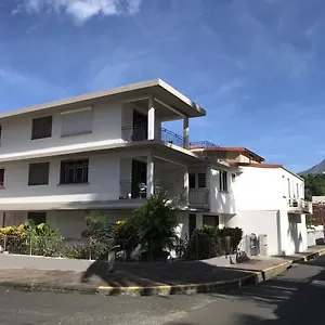 L'escale Du Mouillage Saint-Pierre